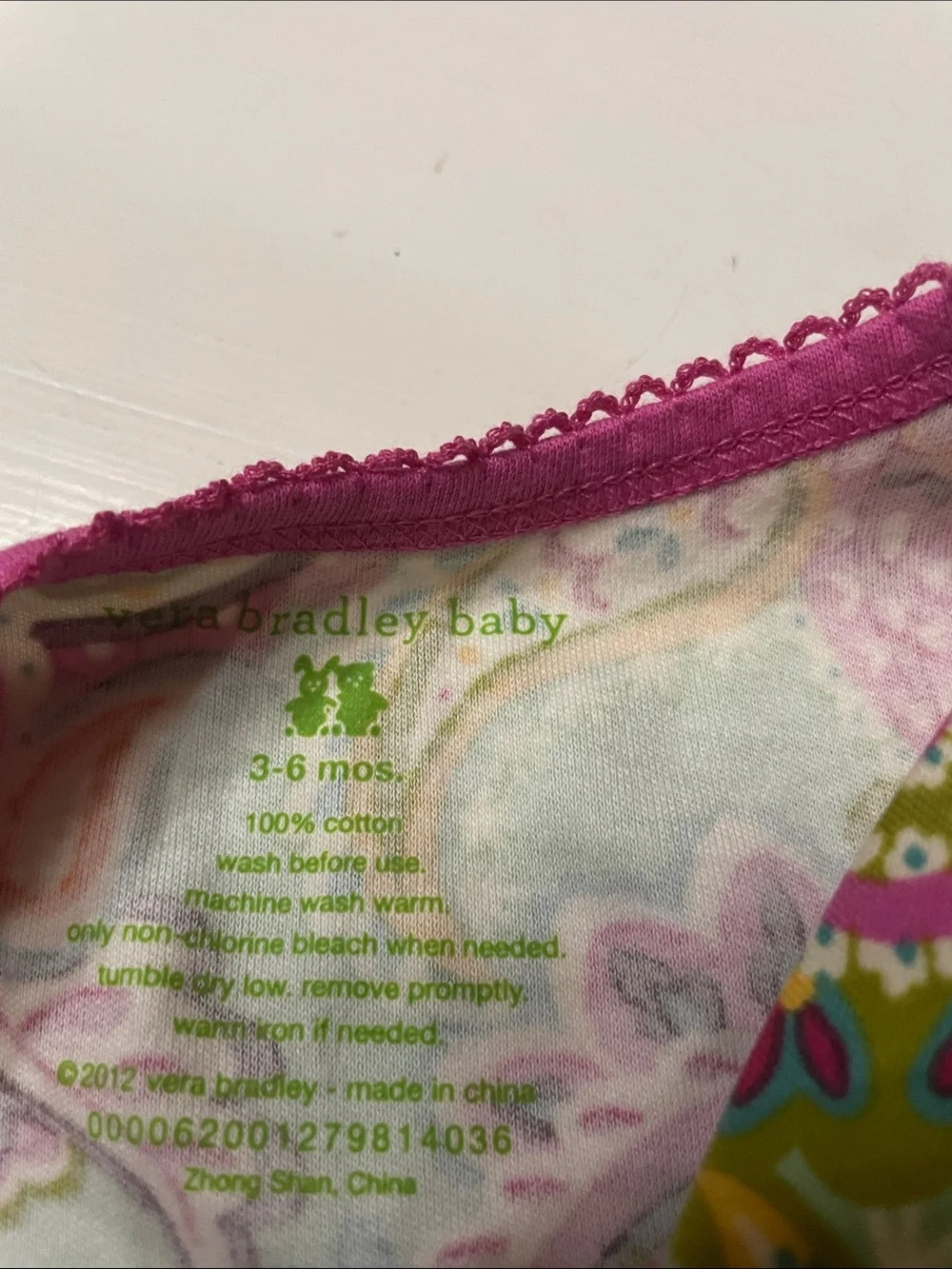 NWOT Vera Bradley Tutti Frutti one piece sleeper and hat set size 3-6 months